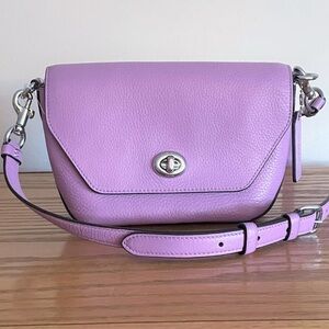 Coach Karlee Crossbody Orchid Pebbled Leather EUC